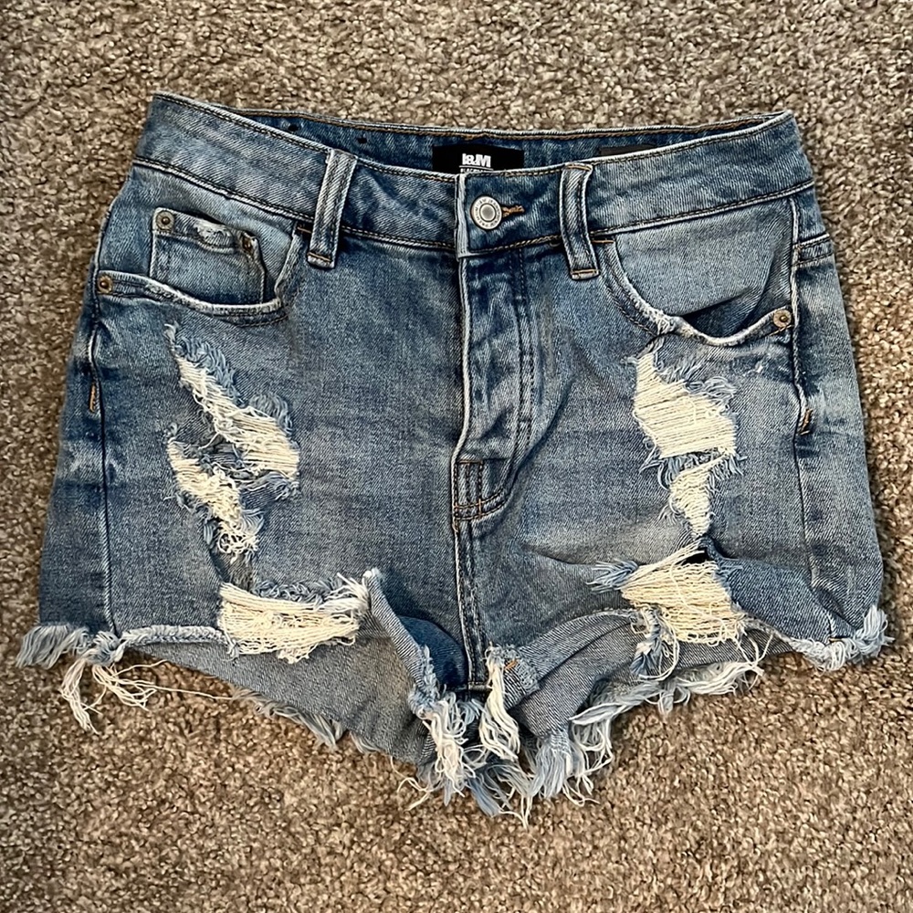 Adrian High Rise Denim Shorts (Light)
Small